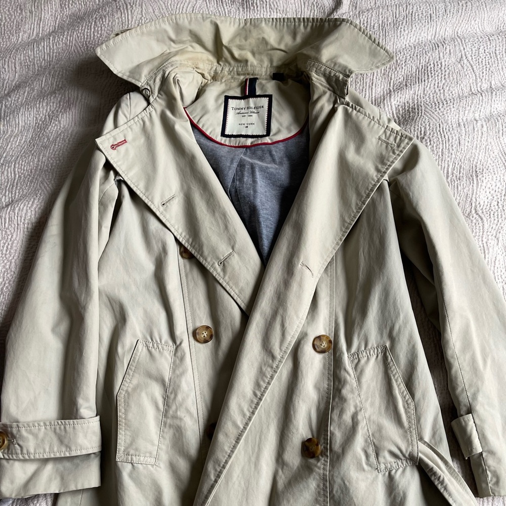 Tommy Hilfiger Trench coat with detachable hood